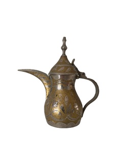 Hot Selling Customized Brass Antique Dallah With Engraved Middle Eastern Coffee <b>Tea</b> Pot or <b>Kettle</b> for Drinkware - Product Image 2