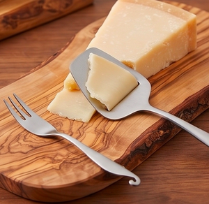 Ensemble de couteaux à fromage en acier inoxydable argenté, couverts élégants parfaits pour les dîners gastronomiques, le service en cuisine et les vaisselles de mariage - Product Image 5