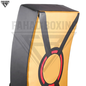 Escudo de entrenamiento acolchado de espuma de alto impacto con asas reforzadas, objetivo de boxeo de PVC para entrenamiento de artes marciales - Product Image 3