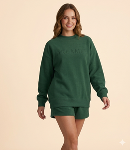 Ensemble col roulé et short pour femme, fabriqué selon un processus strict d'inspection de la qualité pour maintenir des normes de produits fiables - Product Image 1