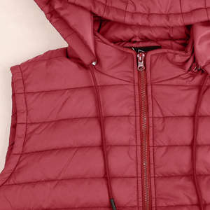 Gilets matelassés pour hommes, couleur bordeaux, très vendus, en coton épais et chaud, style zippé, sans manches. - Product Image 5