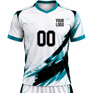 Ensemble maillot et short de football personnalisé imprimé par sublimation, col en V, anti-transpiration, respirant, unisexe, pour adulte, idéal pour l'été et respectueux de l'environnement - Product Image 2