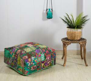 Housse de coussin carrée en coton patchwork, housse de pouf ottoman faite à la main, décoration de siège au sol pour salon - Product Image 1
