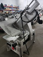Trancheuse à viande congelée électrique automatique en acier inoxydable 220V, microtome pour restaurant et magasin d'alimentation, état neuf, moteur inclus