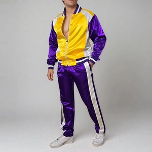 Ensemble de survêtement personnalisé style jogger en nylon et polyester, coupe-vent d'été respirant et confortable, style streetwear - Product Image 1