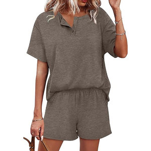 Nuevo Conjunto de Shorts de Verano 2026 para Mujer, Traje Corto Elegante con Tela Ligera, Top Moderno y Prenda Informal para el Verano - Product Image 1