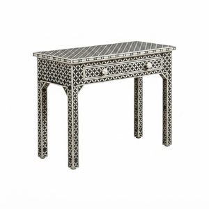Table basse géométrique noire et blanche en os incrusté, 1 tiroir, faite à la main par un artisan indien, en bois, pour salon, entrée ou comme accent de décoration - Product Image 1