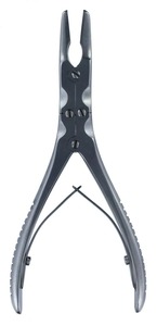 เครื่องตัดกระดูกแบบแมนนวล Stille Ruskin Bone Rongeurs ขนาด 230 มม. รุ่น 31-440-230 ผลิตจากเหล็กกล้าผ่าตัด ใช้ซ้ำได้ ความแม่นยำสูง ยี่ห้อ Hermann - Product Image 4