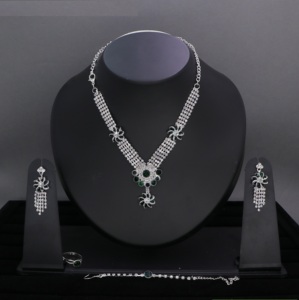 Ensemble collier en diamant de mode de qualité supérieure bijoux de mariage ensemble ras du cou tendance argent plaqué ensemble ras du cou pour femmes et filles - Product Image 3