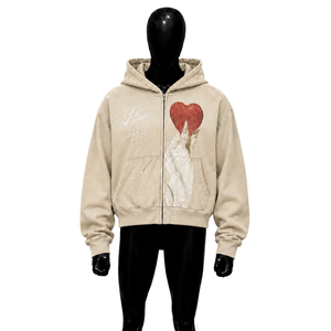 Sudadera con capucha y cremallera PREMIUM BEIGE STREETWEAR LOVE HEART con estampado de corazón y texto 'Love Me', sudadera informal extragrande con diseño de logotipo frontal - Product Image 1