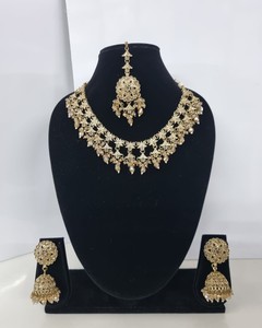 2026 Trendy Exquisite Zircon Jewelry Set 4 Piece Traditional <b>Wedding</b> & Party Set Wholesale Indian Ethnic Bridal <b>Accessories</b> - Product Image 4