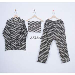 Conjunto de Pijama Elegante para Mujer, Estampado Floral a Mano, de Algodón, Casual, de Manga Larga, Cómodo, para Novia, Vestido de Noche, Suave y Transpirable - Product Image 1