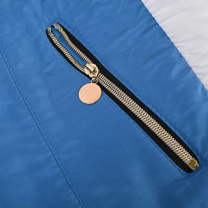 Traje de esquí elegante para mujer, talla grande, transpirable, cortavientos, impermeable, chaqueta con capucha para snowboard de invierno. - Product Image 6