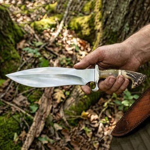 Cuchillo Bowie de Caza Hecho a Mano con Hoja de Acero Pulido y Mango de Asta de Ciervo – Cuchillo de Hoja Fija Personalizado con Funda de Cuero al por Mayor - Product Image 4