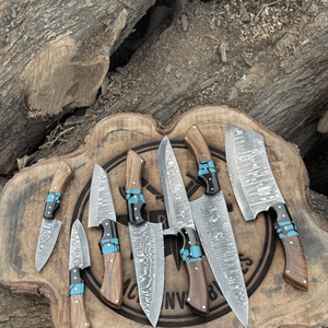 Juego de Cuchillos de Cocina de Acero de Damasco de 67 Capas, Forjados a Mano, Colección de Cuchillos de Chef, con Mangos de Resina de Madera Ambidiestros - Product Image 1