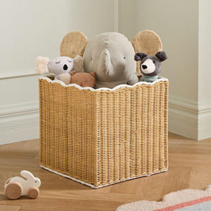 Panier décoratif en rotin naturel avec motif festonné, fait main, pour rangement et décoration de chambre de bébé, et rangement de jouets - Product Image 2