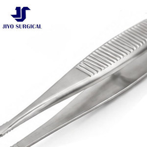 Jiyo Surgical Co. ET-9941 Pince de fixation chirurgicale Graefe 4 3/8" (11,1 cm) pour chirurgie ophtalmique, mâchoires larges de 4,5 mm, poignée à prise plate - Product Image 4