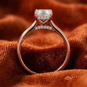 แหวนหมั้นเพชรทรงเรเดียนท์คัท แบบคลาสสิก วงเรียบ – แหวนหมั้นทองคำขาว 14K เครื่องประดับชั้นดี - Product Image 3