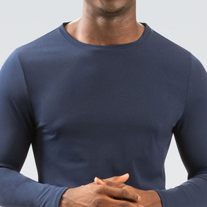 Rashguard à manches trois quarts pour femme, blanc avec bordure marine et lime, protection anti-UV pour le surf et les activités aquatiques - Product Image 5