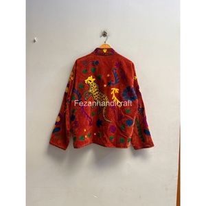 Chaqueta de terciopelo con bordado floral, cuello mandarín, abrigo de invierno, estilo bohemio chic para mujer, abrigo de terciopelo de manga larga. - Product Image 4