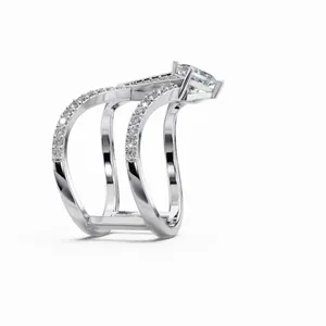 Anillo de Diamante Cultivado en Laboratorio Monarch Crown, Corte Princesa de 49 Piezas, Banda Certificada IGI, Claridad VVS, Oro - Product Image 5