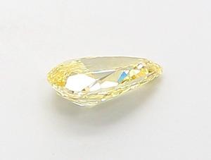 Diamante Amarillo Intenso de Corte Pera de 0.34 Quilates, Excelente Pulido, Claridad VS1, Piedra Preciosa Brillante Cultivada en Laboratorio - Product Image 4