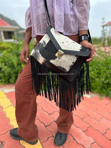 กระเป๋าสะพายพาดลำตัวหนังแท้สำหรับผู้หญิงหนังแท้ขนแกะสไตล์โบโฮใหม่ - Product Image 4