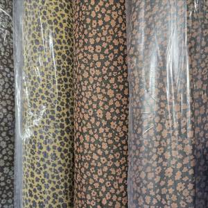 Lot de stock Jenny. Lot de tissus imprimés en mousseline de Corée, textiles variés, motifs imprimés, hijab, robe, vêtements variés - Product Image 4