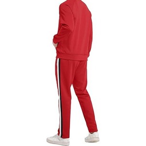 Survêtement rouge pour homme, manches longues, col rond, taille élastique, poches latérales, respirant, décontracté, pour l'automne, coupe classique, couleur unie - Product Image 1