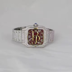นาฬิกาข้อมือหรู Briva Quartz Square Diamond สีแดงเข้ม ตัวเลขโรมันสีเงิน ขอบหน้าปัดประกายระยิบระยับ กระจกนิรภัย เป็นมิตรต่อสิ่งแวดล้อม ตัวเรือนสแตนเลสสตีล - Product Image 1
