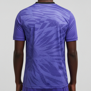 Camiseta de Fútbol Estilo Clásico, Color Personalizado, Logotipo del Equipo, Nombre y Número del Jugador Personalizados, 100% Poliéster Transpirable, Cuello en V, Manga Corta para Hombre - Product Image 6