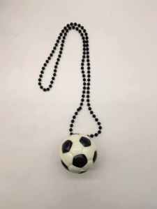 Pendentif de football en PU, collier en plastique - Product Image 3