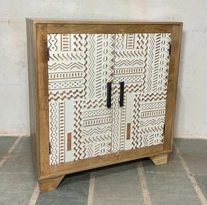 Meuble de rangement / buffet en bois massif sculpté de style royal indien, blanc, de haute qualité, pour salon moderne, vente en gros pour l'ameublement domestique - Product Image 2