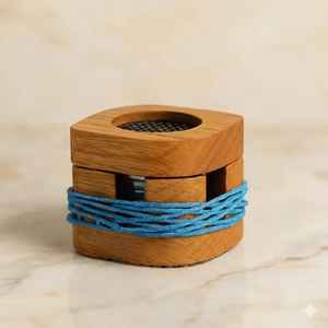 Atractivo Quemador de Incienso Bakhoor Hecho a Mano, Decoración para el Hogar, Quemador de Incienso de Madera con Diseño Único - Product Image 1