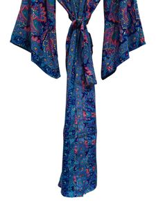 Robe kimono de luxe en soie patchwork, cache-maillot de bain, tenue de nuit, longue robe, kimono indien vintage fait main en soie de sari recyclée - Product Image 3