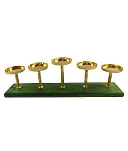 Support de service en métal fait main de luxe pour 5 tasses, base en bois, finition dorée, écologique, décoratif, pour desserts, bougies ou fruits secs - Product Image 1