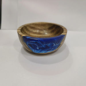 Tazón de madera de diseño único para servir alimentos, vajilla de madera, tazón de madera pulido para servir masa, tazón de madera artesanal para servir comida - Product Image 1