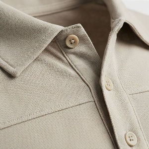 Vente en gros de polos pour hommes sur mesure avec logo imprimé, nouveau design, couleur unie, tissu tricoté, fabriqué au Pakistan - Product Image 4