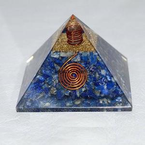 Pirámide de orgón de ágata y cuarzo rosa, hecha a mano, ecológica, de la mejor calidad, para decoración. - Product Image 5
