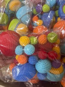 Muñeca de Lana Hecha a Mano en Vietnam, Figura de Fibra Suave para Decoración de Cuarto de Niños, Exhibición en Estantes y Regalos Originales, Suministro al por Mayor - Product Image 2