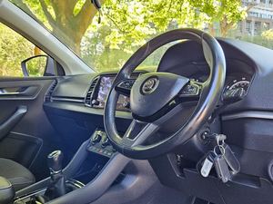 BONNE AFFAIRE 2019 KAROQ 2.0TDI SE 4X4 - Product Image 2