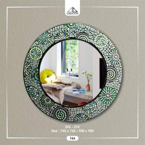 Decora tu Espacio con este Elegante Espejo Decorativo Artístico Diseñado para Aportar un Toque Vibrante de Color y un Toque Artístico Hecho a Mano y Ecológico - Product Image 4