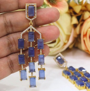 Pendientes Colgantes de Circonita Cúbica Doble Chapados en Oro de Primera Calidad Glamurosos para Mujer, Estilo Nocturno, para Fiestas - Product Image 2