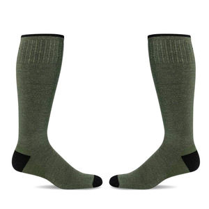 Chaussettes de sport respirantes et fines pour l'été, chaussettes de compression athlétiques pour hommes, chaussettes de course à pied, chaussettes sublimées personnalisées - Product Image 1