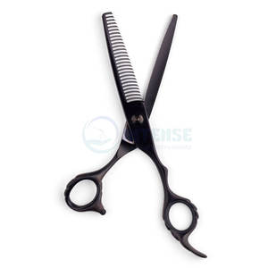 Tijeras de Entresacar Ergonómicas Ergo Diamond en Negro Mate, Acero Inoxidable de Alta Calidad, Mango Ergonómico para Peluquería Profesional - Product Image 5