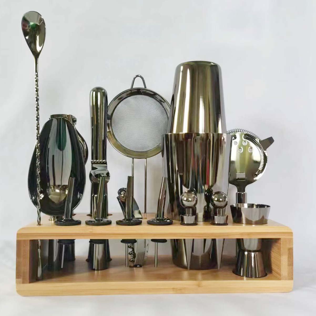 ชั้นไม้