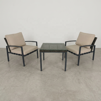 Set Bistrot in Rattan PE per Patio, Set da Esterno per 2 Persone con Cuscini, Mobili da Giardino e Balcone in Alluminio all'Ingrosso