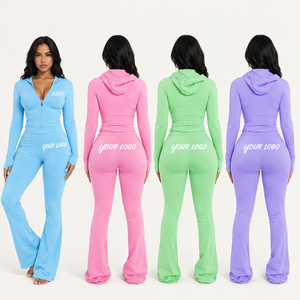Ensemble de survêtement deux pièces pour femme : veste zippée et pantalon évasé, tenue de sport décontractée urbaine, vente en gros - Product Image 6