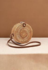 Sac en rotin de haute qualité pour femmes, tissé à la main, sac de plage, Vietnam, pour les voyages d'été, le shopping et les tenues quotidiennes - Product Image 4