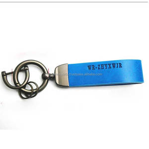 Porte-clés minimaliste en cuir véritable avec boucle octogonale géométrique en gris, brun, vert pour le rangement des clés de voiture - Product Image 4
